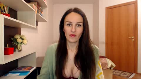 Snapshot of kattysapphire chatting on 14, 11, 2025 KattySapphire online show from 14, 11, 2025