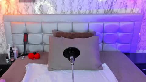 Katty  online show from 17, 4, 2026