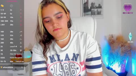 Snapshot of katy_giil chatting on 11, 12, 2024 Katy online show from 11, 12, 2024