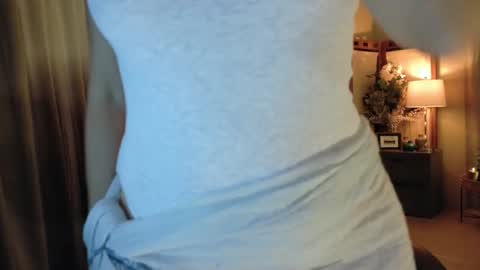 Snapshot of katy_mmm chatting on 5, 2, 2026 Katy online show from 5, 2, 2026