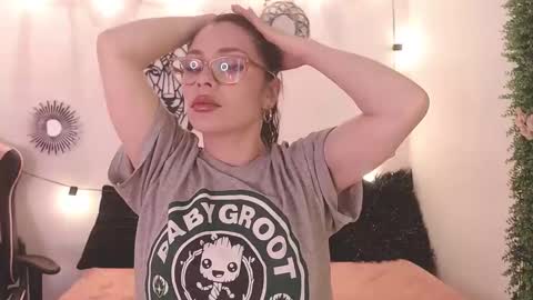 Snapshot of katy_van chatting on 21, 1, 2025 Katy Van online show from 21, 1, 2025