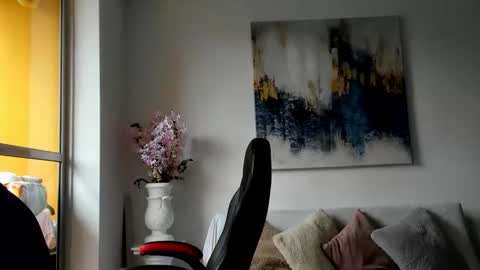 Snapshot of katydeliz chatting on 10, 4, 2026 katy deliz online show from 10, 4, 2026