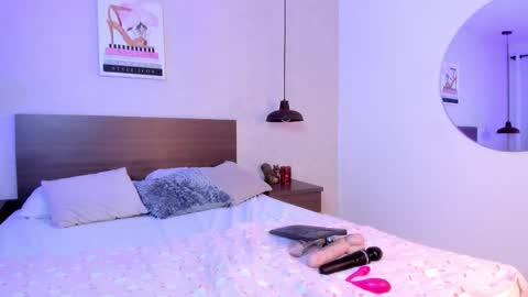 Snapshot of katyrouse1 chatting on 5, 12, 2025 katy online show from 5, 12, 2025