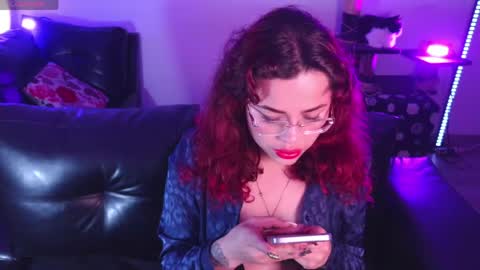 Snapshot of katyxxx_043 chatting on 14, 4, 2026 katyxxx_043 online show from 14, 4, 2026
