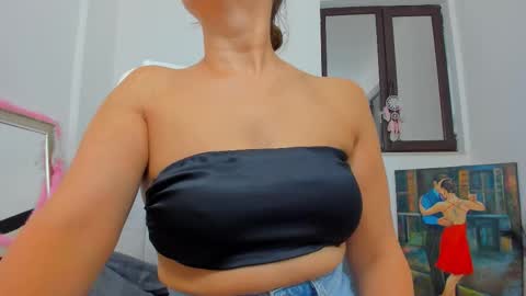 Snapshot of kaya_kiss chatting on 13, 9, 2025 Kaya online show from 13, 9, 2025