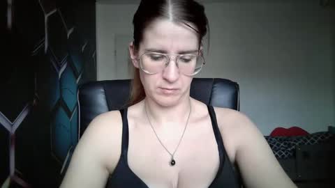 Snapshot of kayalips chatting on 28, 9, 2025 KayaLips online show from 28, 9, 2025