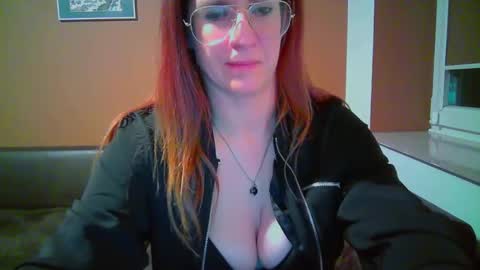 Snapshot of kayalips chatting on 12, 11, 2025 KayaLips online show from 12, 11, 2025