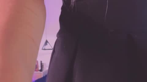 Cattleya stone online show from 25, 2, 2025