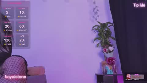 Snapshot of kayalstone chatting on 8, 3, 2026 Cattleya stone online show from 8, 3, 2026