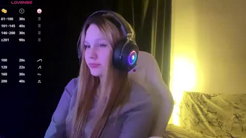 Snapshot of kayceefroehner chatting on 19, 6, 2026 Amia online show from 19, 6, 2026
