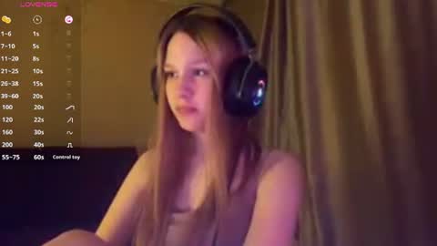 Snapshot of kayceefroehner chatting on 23, 6, 2026 Amia online show from 23, 6, 2026
