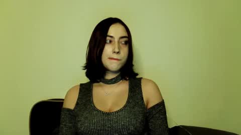 kayla online show from 16, 12, 2025