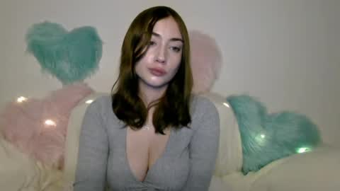 kayla online show from 18, 7, 2026