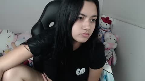 Snapshot of kaylak18x chatting on 22, 6, 2026 Kayla online show from 22, 6, 2026