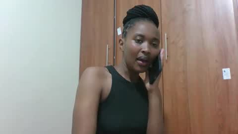 Snapshot of kaylar005 chatting on 21, 5, 2026 kaylar online show from 21, 5, 2026
