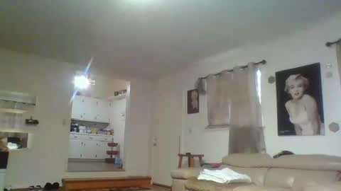 kaylee kakes online show from 27, 10, 2025