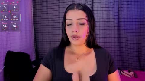 Snapshot of kayleemorales chatting on 18, 9, 2025 Kaylee online show from 18, 9, 2025