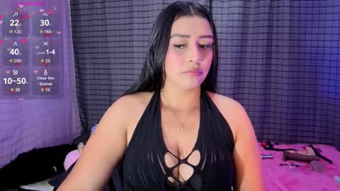 Snapshot of kayleemorales chatting on 30, 9, 2025 Kaylee online show from 30, 9, 2025