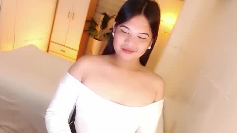 Y O U R        F U T U R E       K A Y L E E  online show from 3, 11, 2025