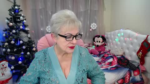 kaylesmoll online show from 28, 12, 2024