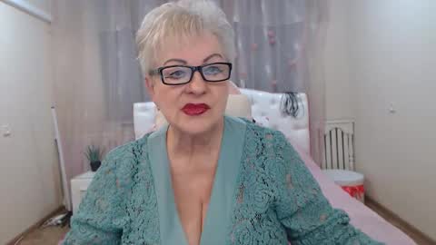 kaylesmoll online show from 19, 11, 2025