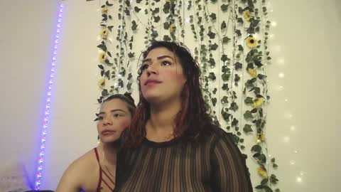 kaylie and dakota  online show from 24, 1, 2025