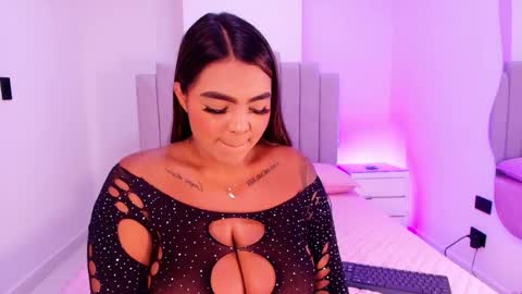 Snapshot of kaylie_evans chatting on 25, 4, 2026 kaylie evans online show from 25, 4, 2026