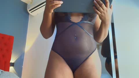 Snapshot of kayna_gomez chatting on 9, 1, 2025 Kayna online show from 9, 1, 2025