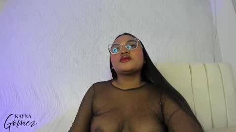 Snapshot of kayna_gomez chatting on 19, 11, 2025 Kayna online show from 19, 11, 2025