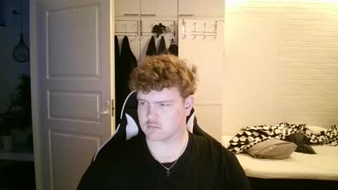 Aatu online show from 1, 12, 2025