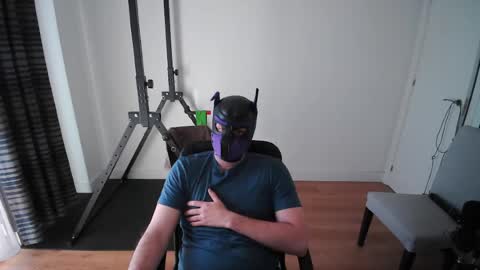 Snapshot of kaywolf89 chatting on 4, 4, 2026 Neon online show from 4, 4, 2026