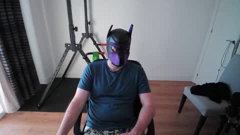 Snapshot of kaywolf89 chatting on 5, 4, 2026 Neon online show from 5, 4, 2026