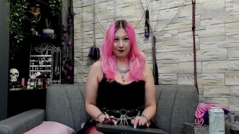 Miss Kazia online show from 5, 2, 2025