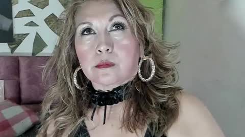 KAZSANDRAH online show from 7, 1, 2026