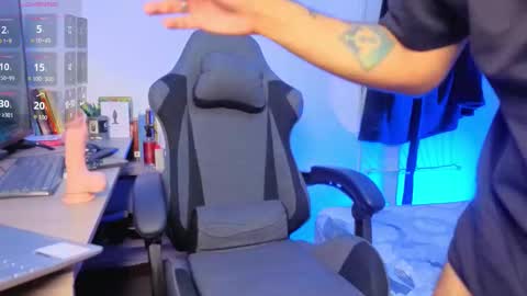 Snapshot of kcleiton chatting on 29, 3, 2026 Alfred - INDEPENDIENT MODEL online show from 29, 3, 2026