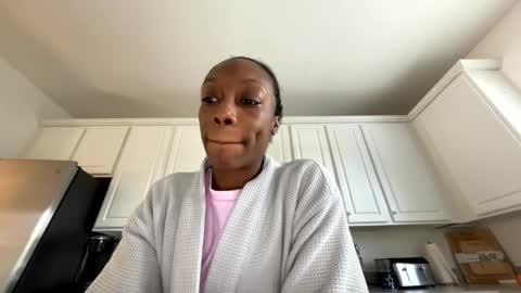 Snapshot of keephimcum69me chatting on 18, 4, 2026 Keephimcum69me online show from 18, 4, 2026