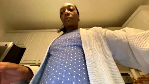 Snapshot of keephimcum69me chatting on 19, 4, 2026 Keephimcum69me online show from 19, 4, 2026