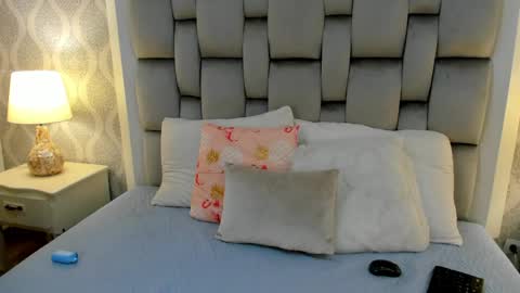 Keiira Fox online show from 17, 4, 2026