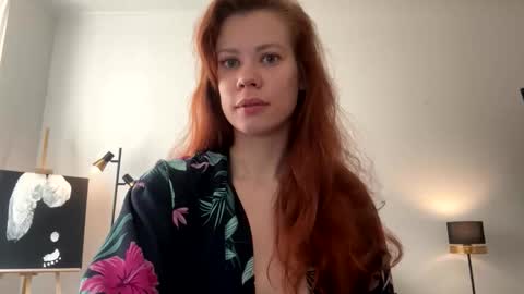Snapshot of keira_knight chatting on 18, 9, 2025 keira_knight online show from 18, 9, 2025