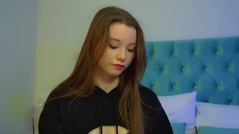 Snapshot of keiraace chatting on 10, 3, 2026 Keira online show from 10, 3, 2026