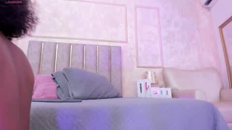 keirahartz online show from 30, 11, 2025