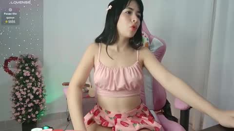Snapshot of keissyrincon1 chatting on 8, 3, 2025 online show from 8, 3, 2025