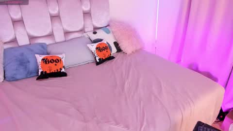 Snapshot of keisy_2 chatting on 10, 10, 2025 Keisy online show from 10, 10, 2025