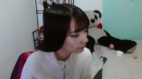 annie rosse16 online show from 19, 12, 2025