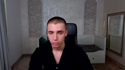 Snapshot of kellenwest chatting on 25, 4, 2026 KellenWest online show from 25, 4, 2026