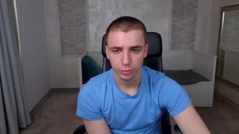 Snapshot of kellenwest chatting on 29, 4, 2026 KellenWest online show from 29, 4, 2026