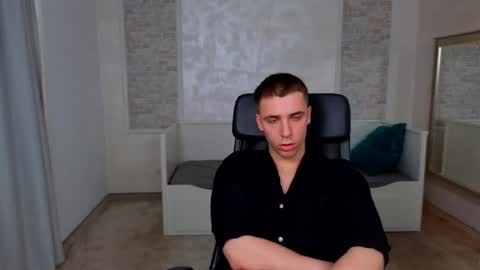Snapshot of kellenwest chatting on 31, 5, 2026 KellenWest online show from 31, 5, 2026