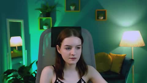 Snapshot of kelliebanshe chatting on 15, 3, 2026 kelliebanshe online show from 15, 3, 2026