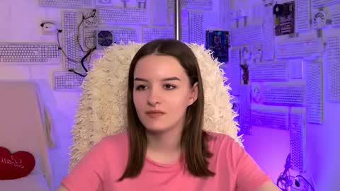 kelliebanshe online show from 23, 7, 2026