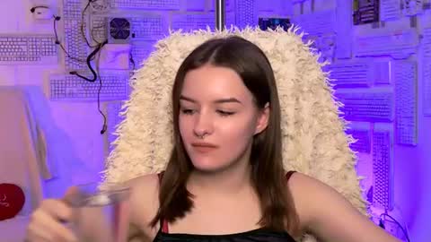 kelliebanshe online show from 24, 7, 2026